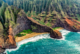 Na Pali Coast - Kauai - Hawaii - Copyright by Dirk Paul